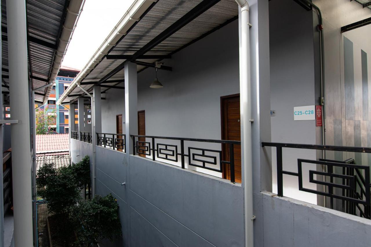 Hotel Matini Klong1 Rangsit Exterior foto