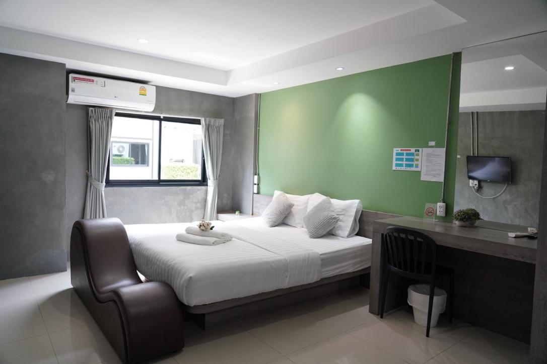 Hotel Matini Klong1 Rangsit Exterior foto
